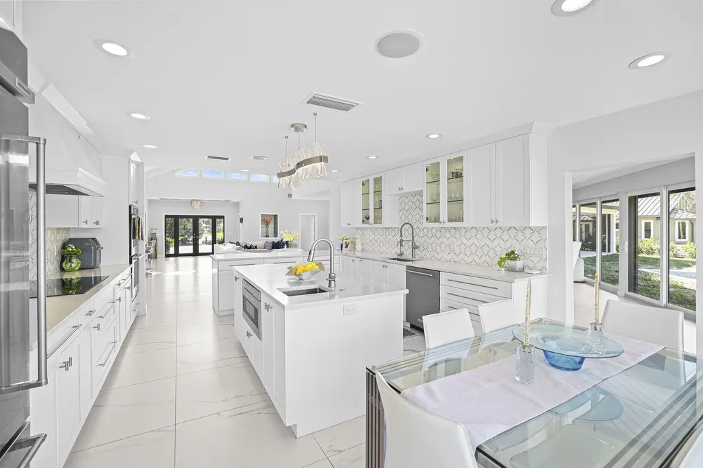 6549 Eastpointe Pines Street Palm Beach Gardens FL 33418