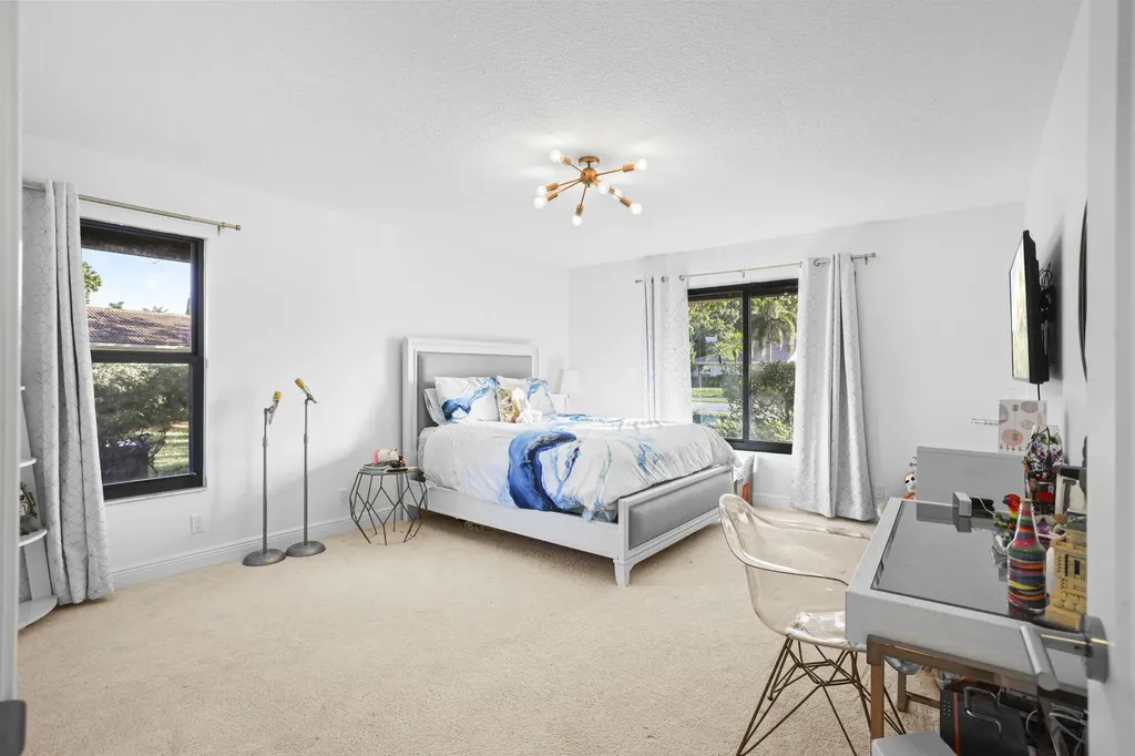 6549 Eastpointe Pines Street Palm Beach Gardens FL 33418