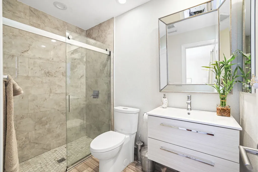 6549 Eastpointe Pines Street Palm Beach Gardens FL 33418