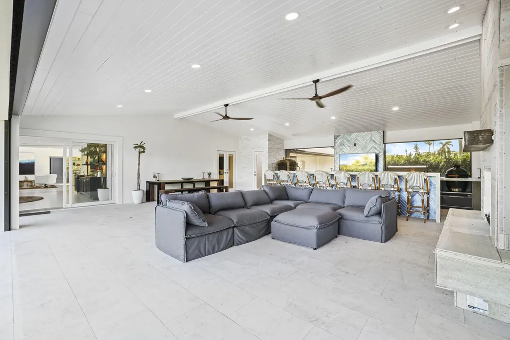 6549 Eastpointe Pines Street Palm Beach Gardens FL 33418