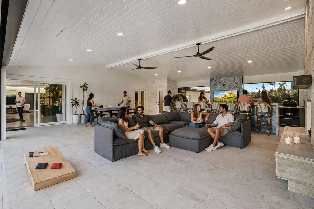 6549 Eastpointe Pines Street Palm Beach Gardens FL 33418