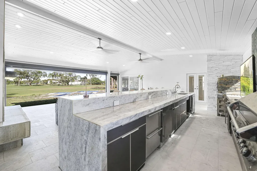 6549 Eastpointe Pines Street Palm Beach Gardens FL 33418