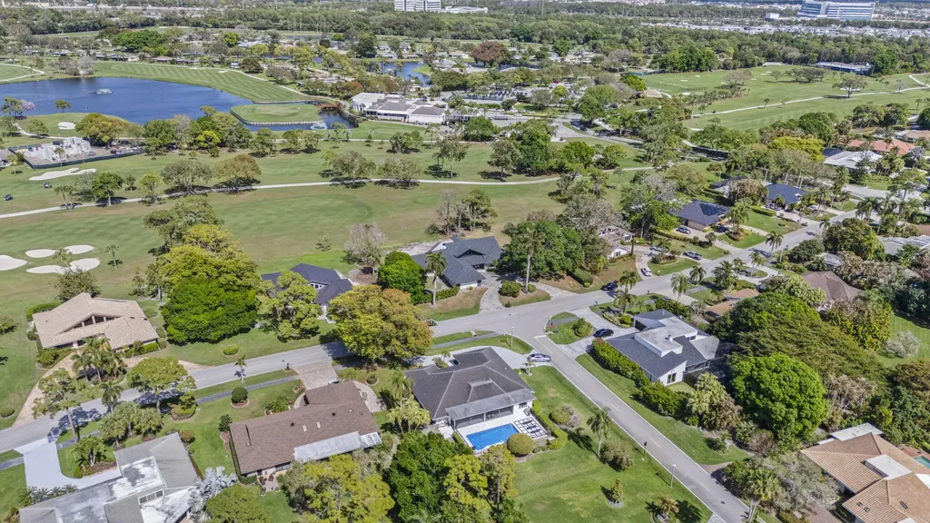 6549 Eastpointe Pines Street Palm Beach Gardens FL 33418
