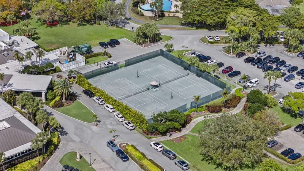 6549 Eastpointe Pines Street Palm Beach Gardens FL 33418
