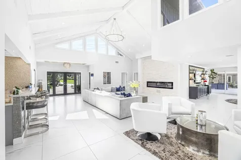 6549 Eastpointe Pines Street Palm Beach Gardens FL 33418