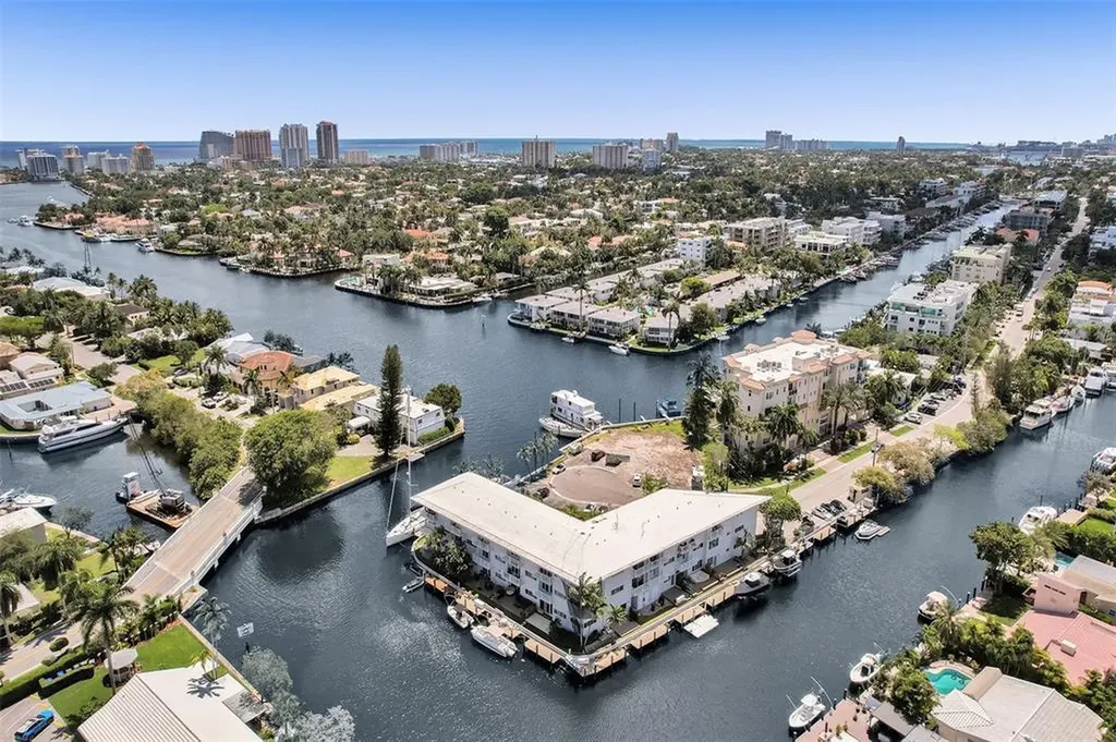 535 Hendricks Isle Fort Lauderdale FL 33301