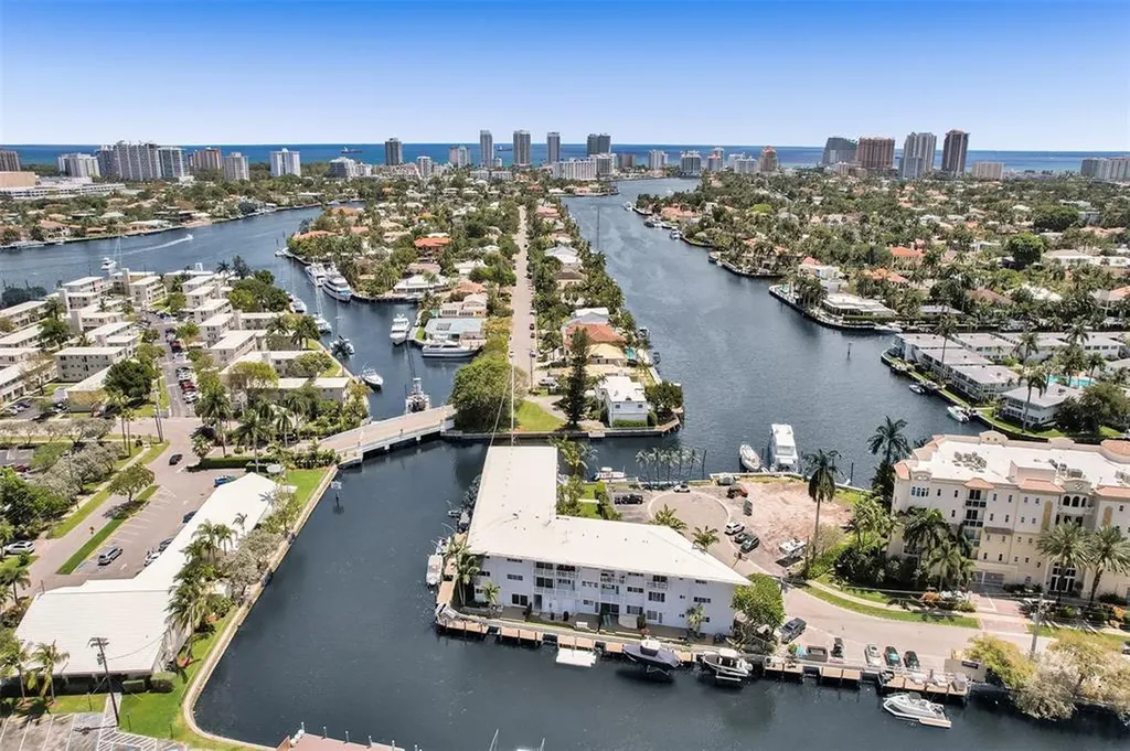535 Hendricks Isle Fort Lauderdale FL 33301
