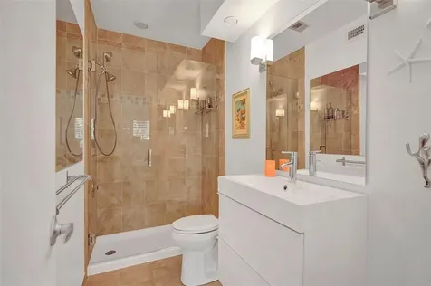535 Hendricks Isle Fort Lauderdale FL 33301