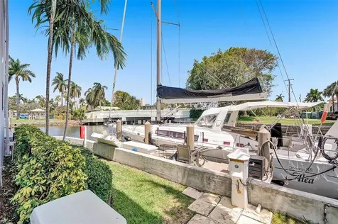535 Hendricks Isle Fort Lauderdale FL 33301