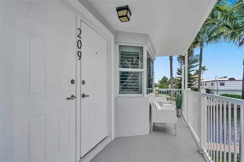535 Hendricks Isle Fort Lauderdale FL 33301