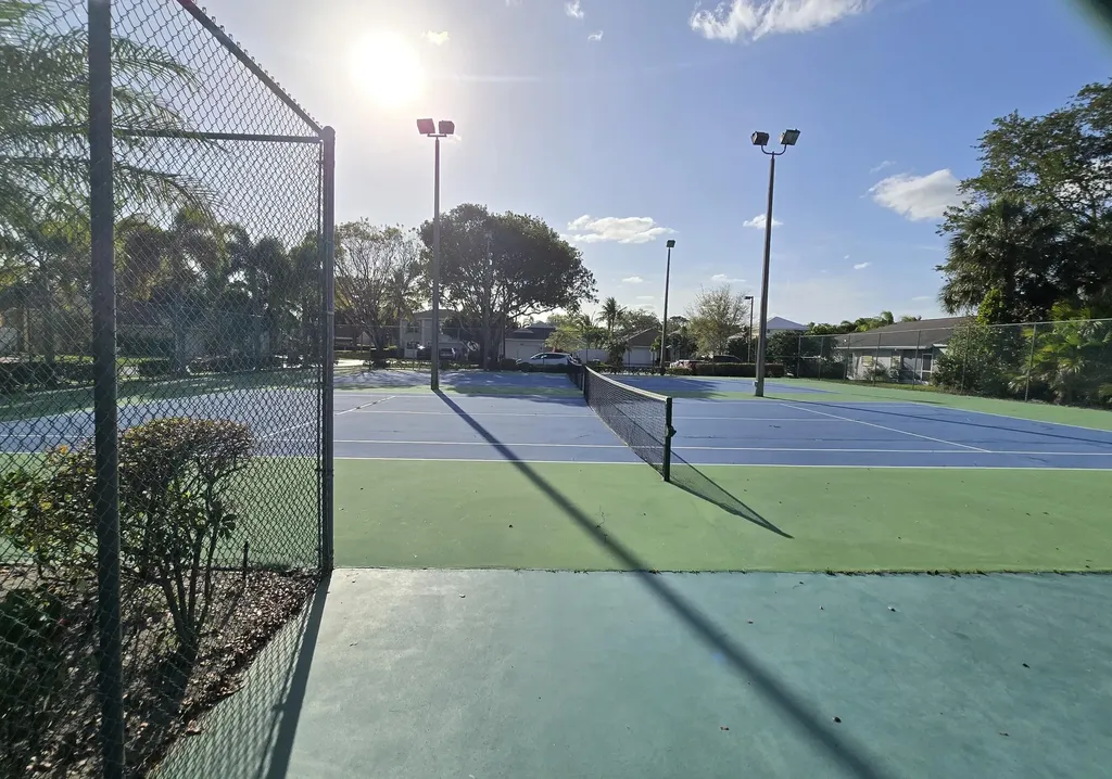 1041 Fairfax Circle W Boynton Beach FL 33436