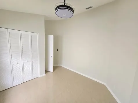1041 Fairfax Circle W Boynton Beach FL 33436