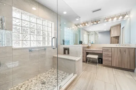 86 Cambridge Lane Boynton Beach FL 33436