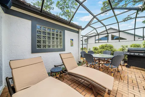 86 Cambridge Lane Boynton Beach FL 33436