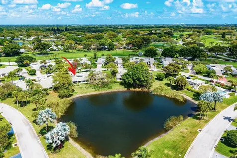 86 Cambridge Lane Boynton Beach FL 33436