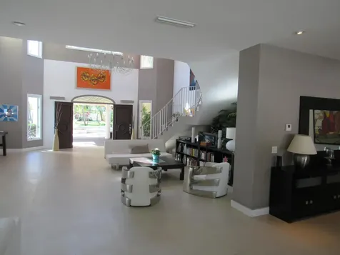 185 Palm Avenue Miami Beach FL 33139