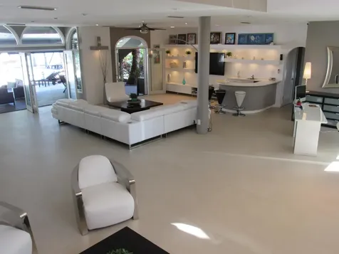 185 Palm Avenue Miami Beach FL 33139