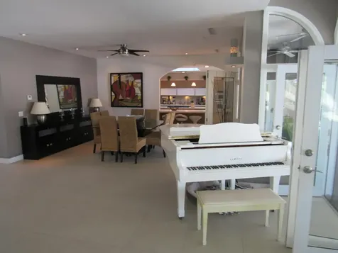 185 Palm Avenue Miami Beach FL 33139