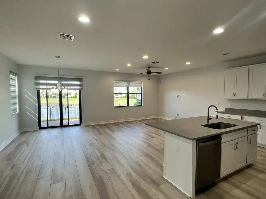10043 Akenside Drive Boca Raton FL 33428