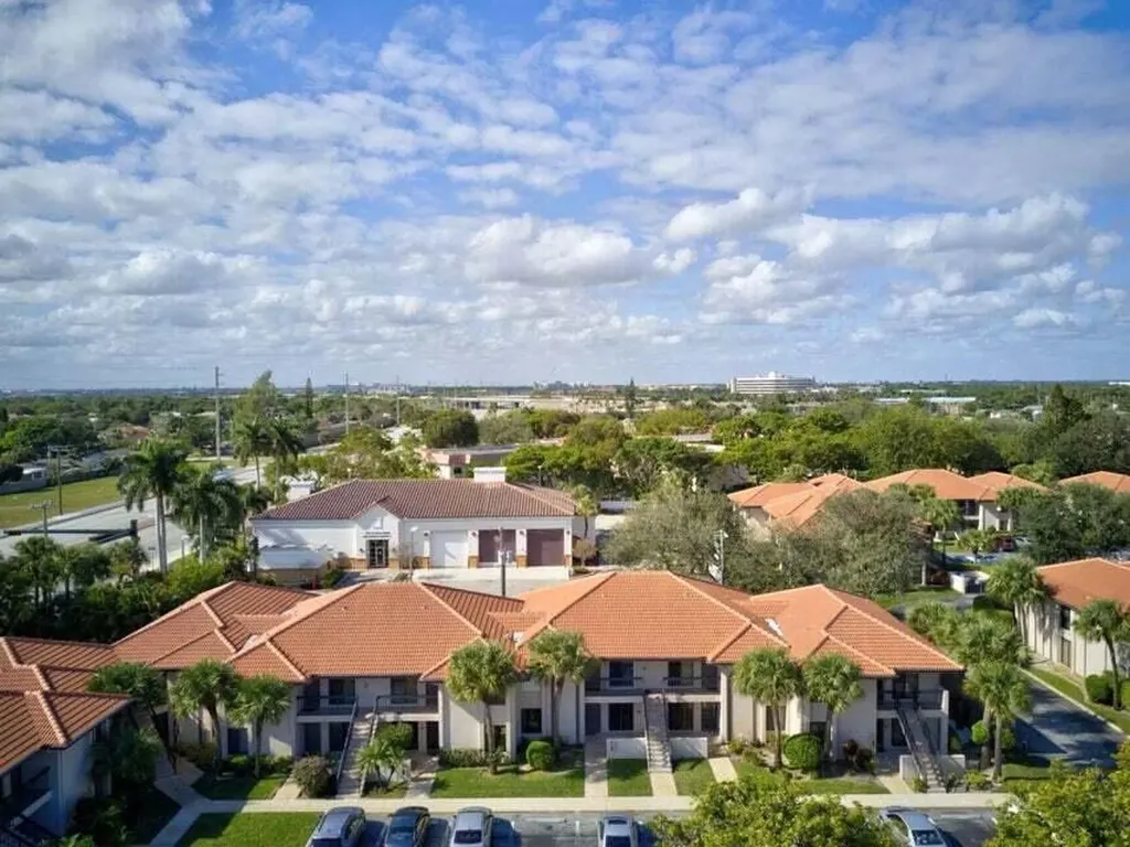 400 Club Circle Boca Raton FL 33487