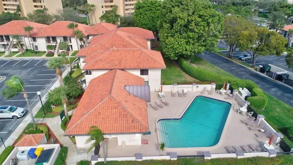 400 Club Circle Boca Raton FL 33487