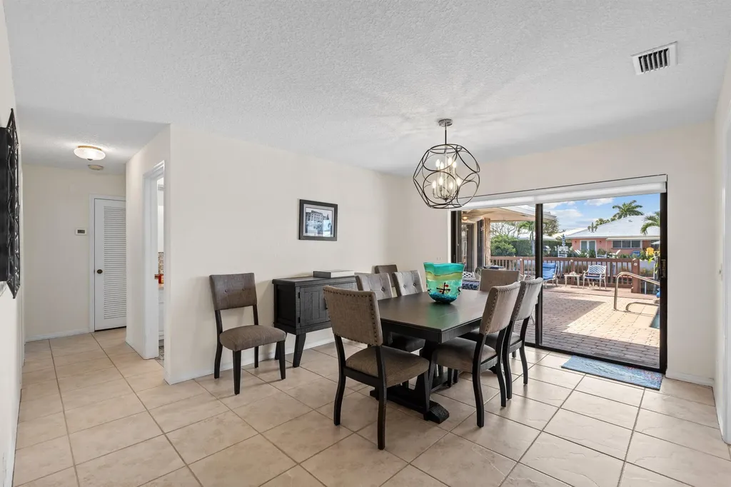 1223 SW Pepperridge Terrace Boca Raton FL 33486