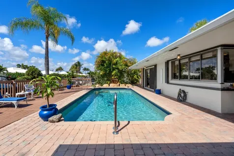 1223 SW Pepperridge Terrace Boca Raton FL 33486