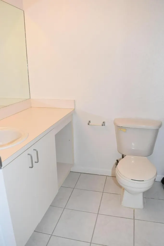 2010 Taylor Street Hollywood FL 33020