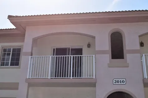 2010 Taylor Street Hollywood FL 33020