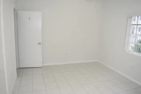 2010 Taylor Street Hollywood FL 33020