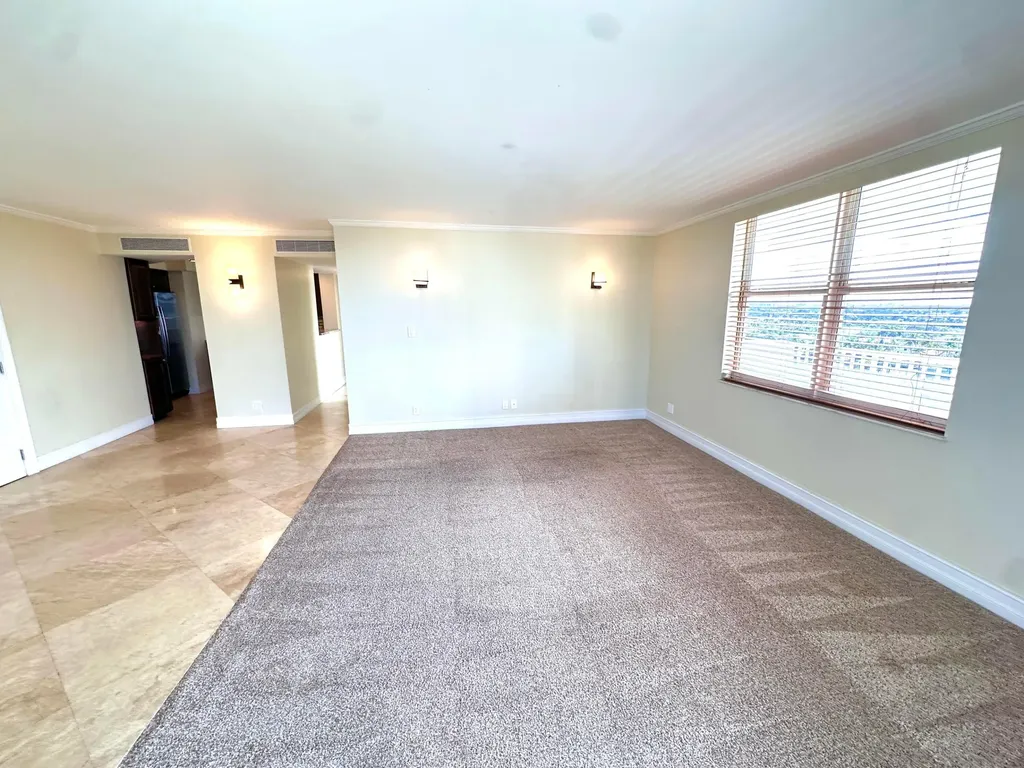 1 Las Olas Circle Fort Lauderdale FL 33316