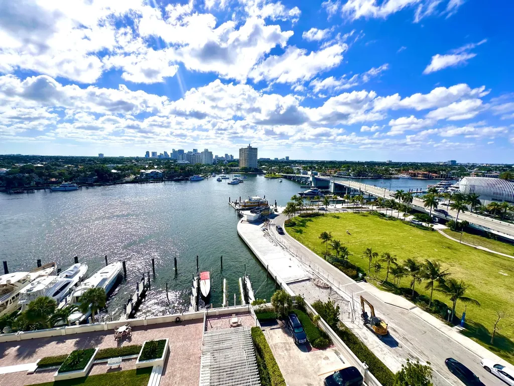 1 Las Olas Circle Fort Lauderdale FL 33316