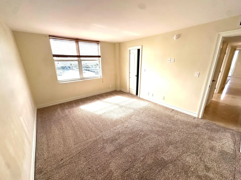 1 Las Olas Circle Fort Lauderdale FL 33316