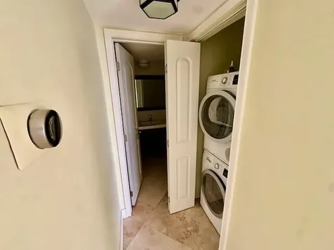 1 Las Olas Circle Fort Lauderdale FL 33316