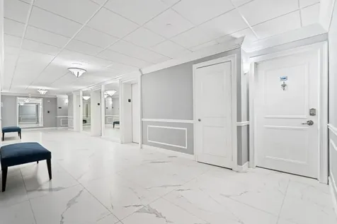 1 Las Olas Circle Fort Lauderdale FL 33316