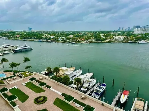 1 Las Olas Circle Fort Lauderdale FL 33316