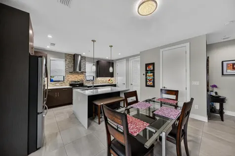 615 NE 22nd Drive Wilton Manors FL 33305
