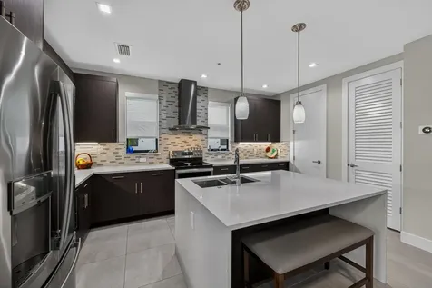 615 NE 22nd Drive Wilton Manors FL 33305