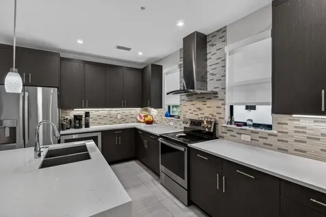 615 NE 22nd Drive Wilton Manors FL 33305