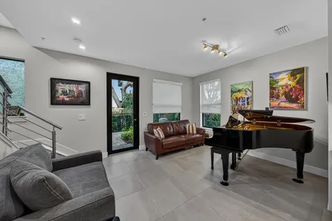 615 NE 22nd Drive Wilton Manors FL 33305