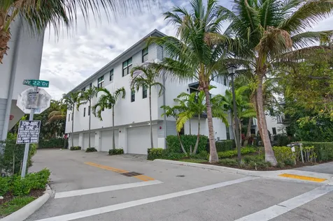 615 NE 22nd Drive Wilton Manors FL 33305