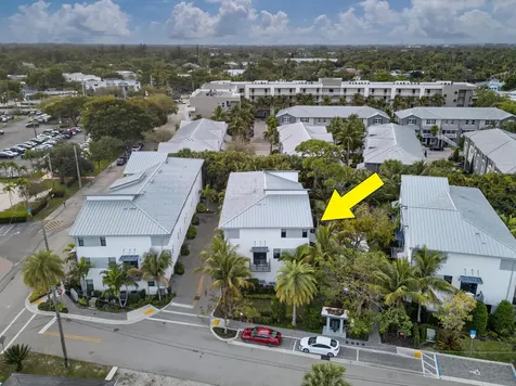 615 NE 22nd Drive Wilton Manors FL 33305