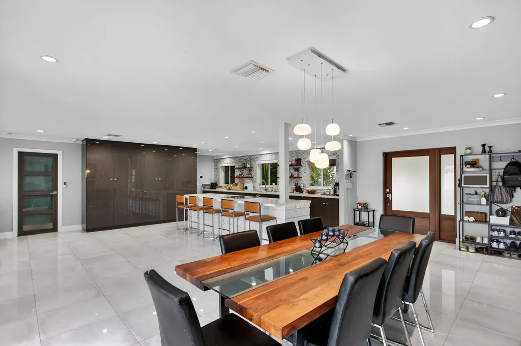 2732 NE 35th Drive Fort Lauderdale FL 33308