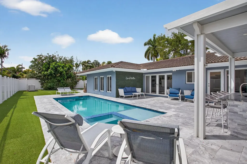 2732 NE 35th Drive Fort Lauderdale FL 33308