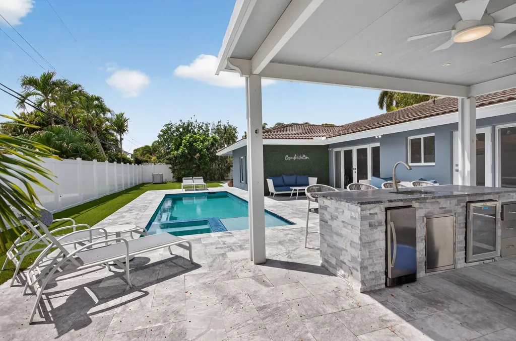 2732 NE 35th Drive Fort Lauderdale FL 33308