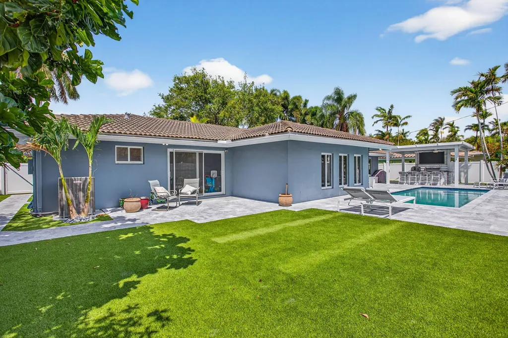 2732 NE 35th Drive Fort Lauderdale FL 33308