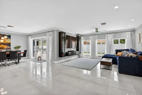 2732 NE 35th Drive Fort Lauderdale FL 33308