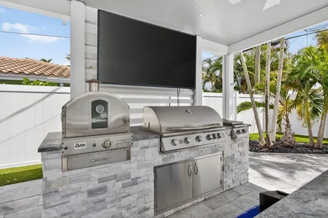 2732 NE 35th Drive Fort Lauderdale FL 33308