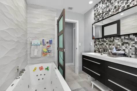 2732 NE 35th Drive Fort Lauderdale FL 33308