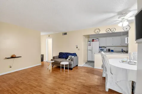 310 Knotty Pine Circle Greenacres FL 33463